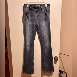 Wallflower Blue Boot Cut Jeans with Stretch